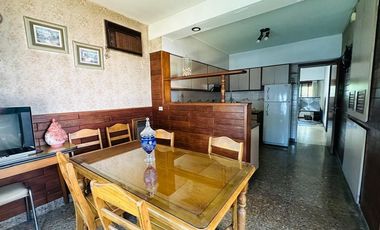 VENTA CASA 3 AMBIENTES CON COCHERA APTO CRÉDITO