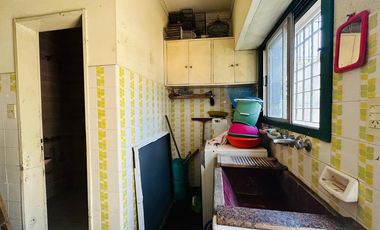 VENTA CASA 3 AMBIENTES CON COCHERA APTO CRÉDITO