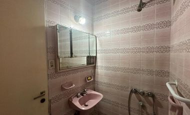 VENTA CASA 3 AMBIENTES CON COCHERA APTO CRÉDITO