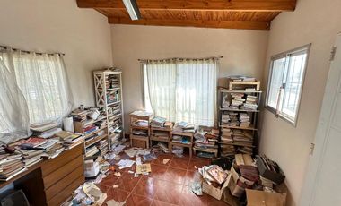 VENTA CASA 3 AMBIENTES CON PATIO QUINCHO PARRILLA