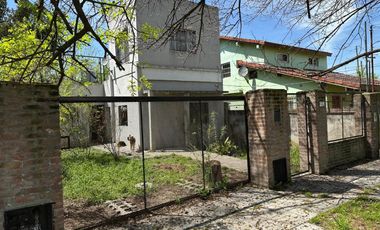 VENTA CASA 3 AMBIENTES CON PATIO QUINCHO PARRILLA
