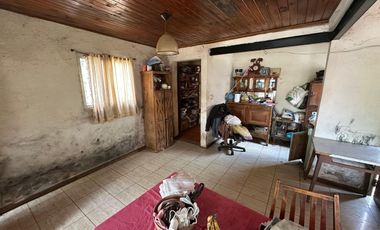 VENTA CASA 3 AMBIENTES CON PATIO QUINCHO PARRILLA