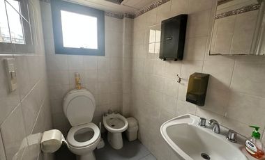 OFICINA 102 m2 EN ALQUILER AMOBLADA BECCAR