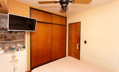 VENTA PH 4 AMB. C/FONDO Y PILETA RAMOS MEJIA