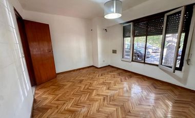 Alquiler Ph 3 Amb San Isidro Terraza Cochera Luz