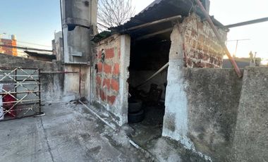 VENTA CASA+DPTO MORON SUR COCHERA IDEAL INVERSOR