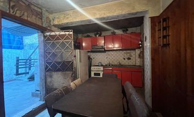 VENTA CASA+DPTO MORON SUR COCHERA IDEAL INVERSOR