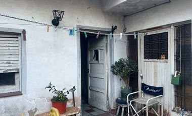 VENTA CASA+DPTO MORON SUR COCHERA IDEAL INVERSOR