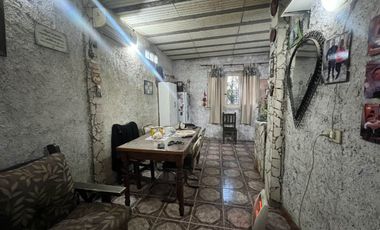 VENTA CASA+DPTO MORON SUR COCHERA IDEAL INVERSOR