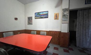 VENTA CASA+DPTO MORON SUR COCHERA IDEAL INVERSOR