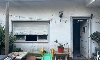 VENTA CASA+DPTO MORON SUR COCHERA IDEAL INVERSOR