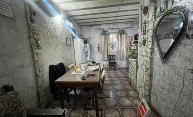 VENTA CASA+DPTO MORON SUR COCHERA IDEAL INVERSOR