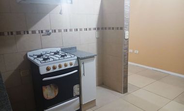 Alquiler departamento Piso 8  en Caseros Norte