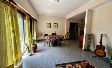 Venta Depto 3amb+dependencia - Balcón y Terraza