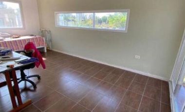 Alquiler casa en Contry Club Privado Loma Verde