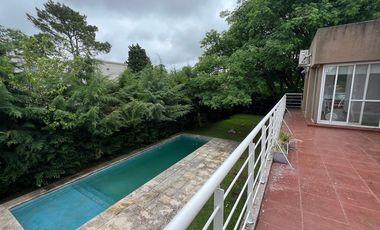 Alquiler casa en Contry Club Privado Loma Verde