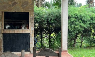 Alquiler casa en Contry Club Privado Loma Verde