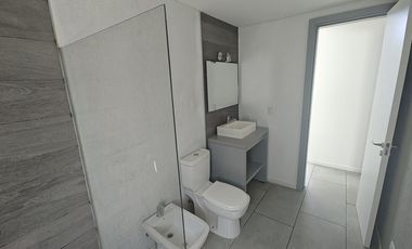 Casa 4 ambientes en Venta Barrio Nautico, permuta