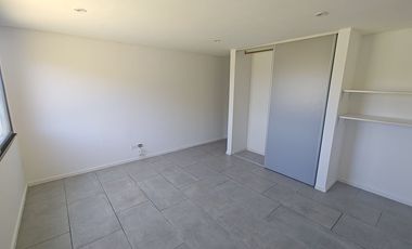 Casa 4 ambientes en Venta Barrio Nautico, permuta