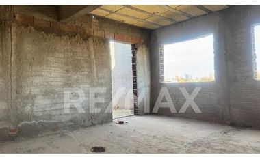 VENTA CASA A TERMINAR - FERNANDEZ ORO