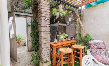 SE VENDE CASA 4 DE ENERO 4056