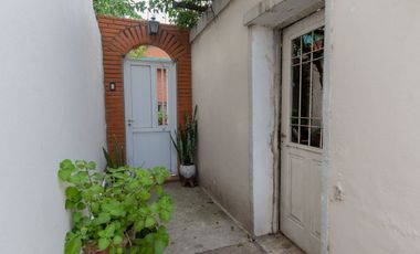 SE VENDE CASA 4 DE ENERO 4056