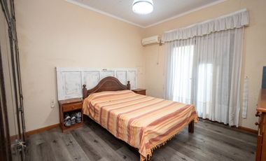VENTA CASA DE 3 DORM, PATIO Y COCH EN GUADALUPE