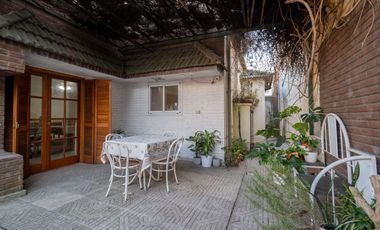 VENTA CASA DE 3 DORM, PATIO Y COCH EN GUADALUPE