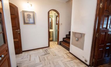 Venta Casa en Guadalupe con amplio terreno.