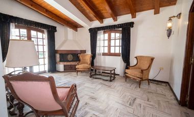 Venta Casa en Guadalupe con amplio terreno.