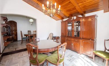 Venta Casa en Guadalupe con amplio terreno.