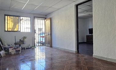 Casa en Venta en Michelson 611