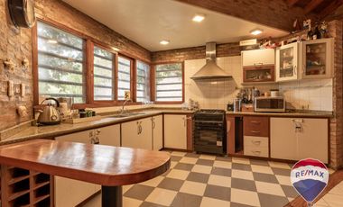 CASA EN VENTA EN CITY BELL