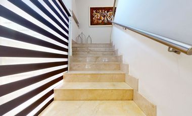 CASA EN VENTA EN ABRIL CLUB DE CAMPO