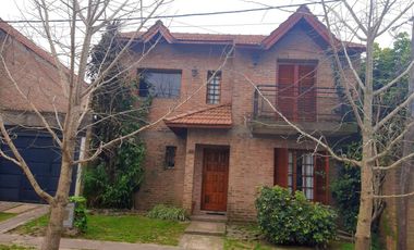 CASA EN VENTA EN VILLA ELISA
