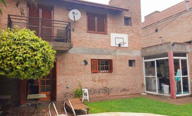 CASA EN VENTA EN VILLA ELISA