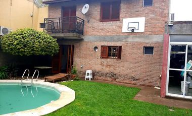 CASA EN VENTA EN VILLA ELISA