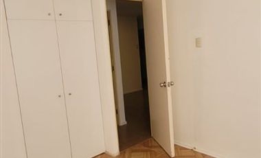 Departamento en Arriendo en Departamento en arriendo en Condominio El Inca Oriente.