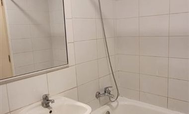 Departamento en Arriendo en Departamento en arriendo en Condominio El Inca Oriente.