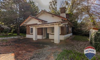 Venta de casa en Villa Elisa