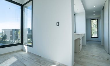 Casa en venta barrio Las Golondrinas Hudson