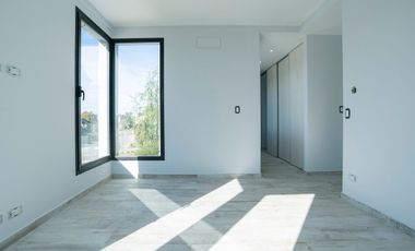 Casa en venta barrio Las Golondrinas Hudson