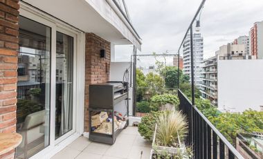 VENTA 3 AMB REFACCIONADO CON GRAN BALCON EN OLIVOS