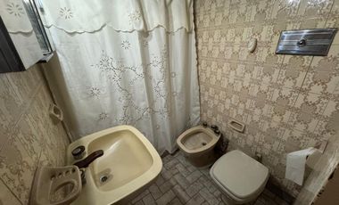 CHALET 3 AMB + PATIO Y DPTO EN P.A. LONGCHAMPS