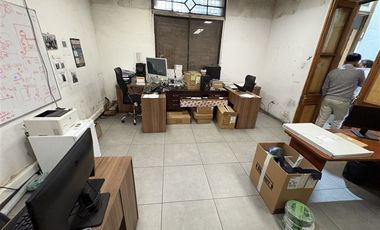 Oficina en Arriendo en Metro Gruta de Lourdes