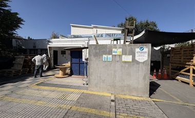 Oficina en Arriendo en Metro Gruta de Lourdes