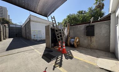 Oficina en Arriendo en Metro Gruta de Lourdes