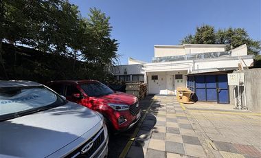 Local Comercial en Arriendo en Metro Gruta de Lourdes