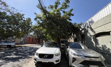 Local Comercial en Arriendo en Metro Gruta de Lourdes