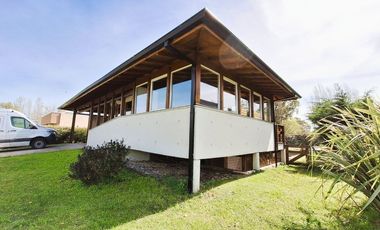 Venta casa 4 ambientes con pileta y parque Rumencó